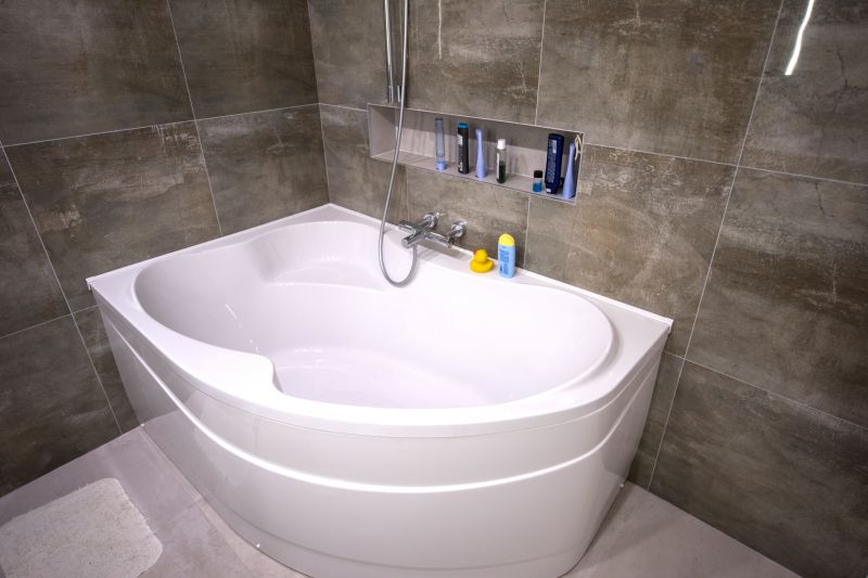 Elegant Modern Tub